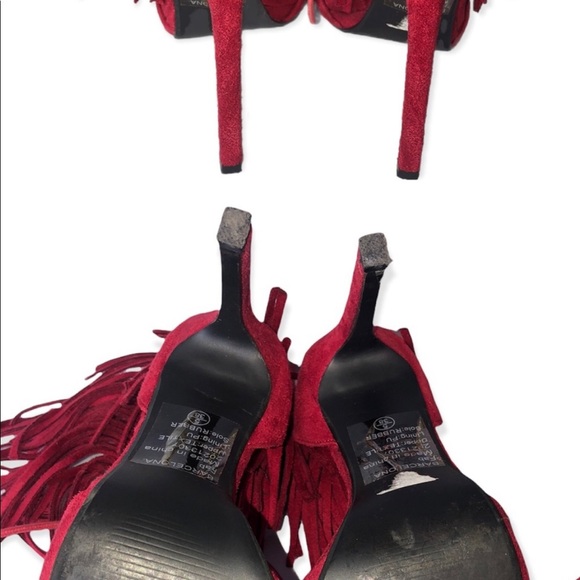 Red heels - Picture 4 of 4